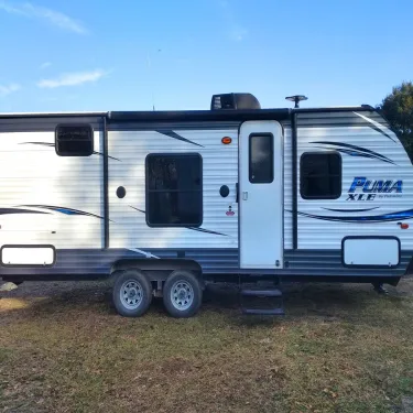 2018 25 Palomino Puma 22RBC photo 2