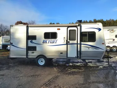 2013 20' Skyline Skycat 186B